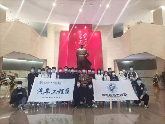 1cb123e88f5044fb90a1605048cd2212.png 2024奥门原料免费资料大全