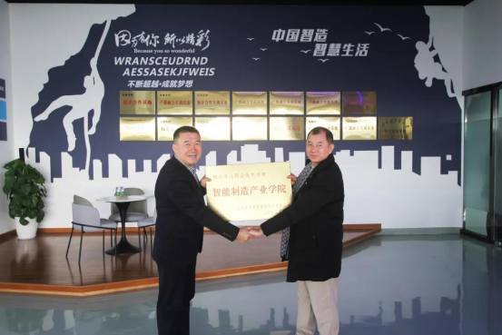 8c16129c879c4771a3127d298165b087.png 2024奥门原料免费资料大全
